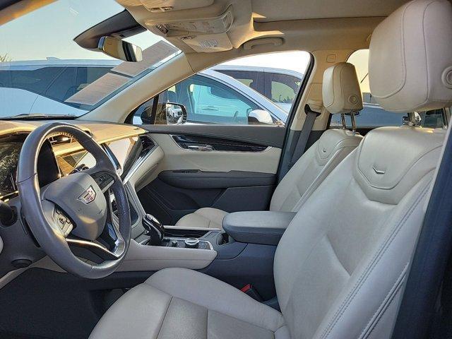 used 2022 Cadillac XT6 car, priced at $34,995