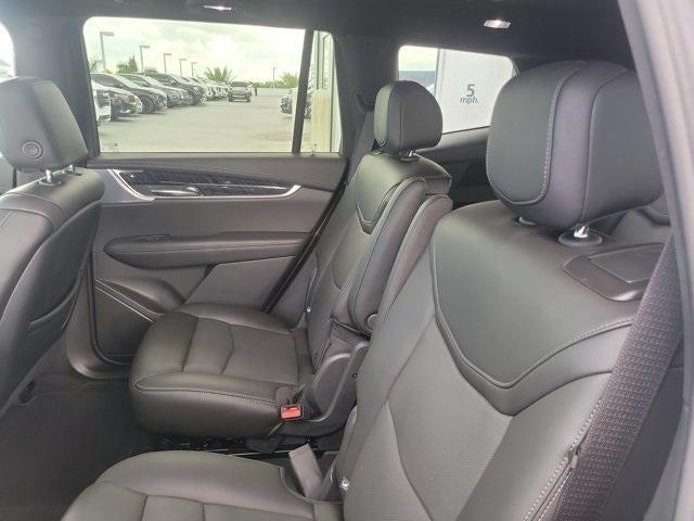 used 2023 Cadillac XT6 car, priced at $37,995