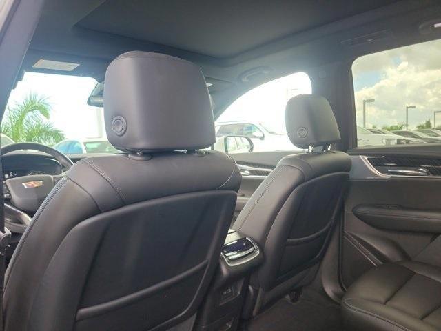 used 2023 Cadillac XT6 car, priced at $37,995