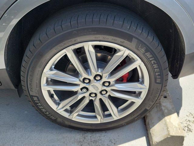 used 2022 Cadillac XT5 car, priced at $39,995