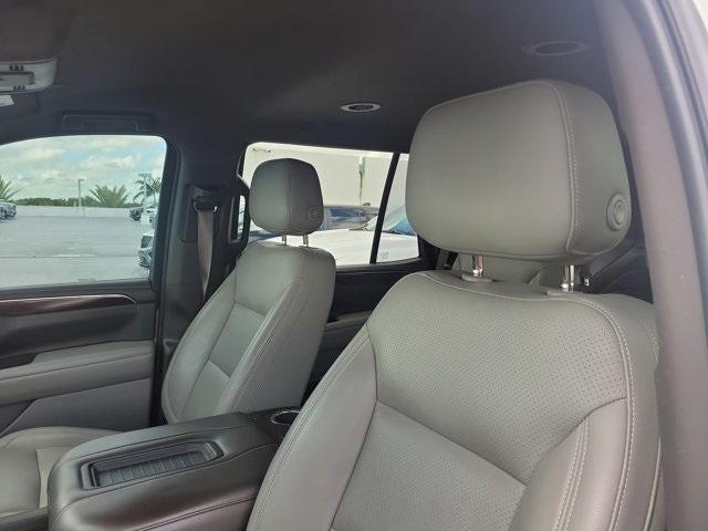 used 2021 GMC Yukon car, priced at $37,995