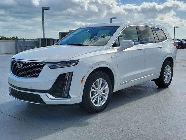 used 2022 Cadillac XT6 car, priced at $35,295