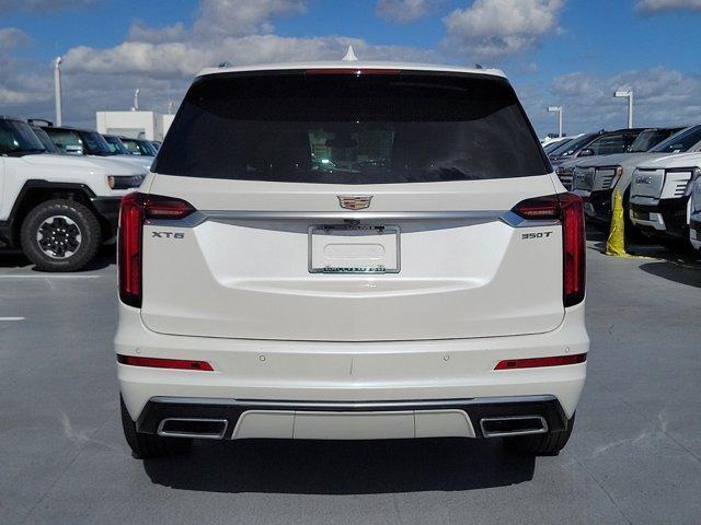 used 2022 Cadillac XT6 car, priced at $35,295