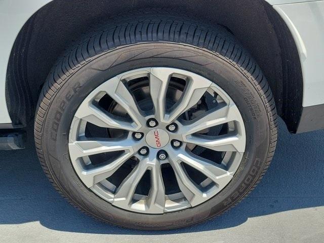 used 2022 GMC Yukon XL car, priced at $61,595