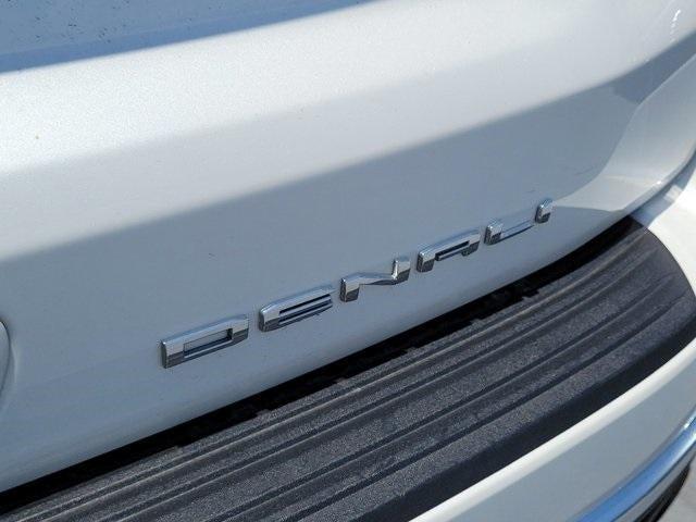 used 2022 GMC Yukon XL car, priced at $61,595