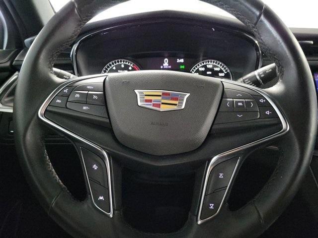 used 2022 Cadillac XT5 car, priced at $26,995