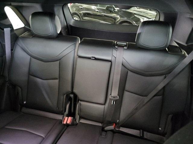 used 2022 Cadillac XT5 car, priced at $26,995