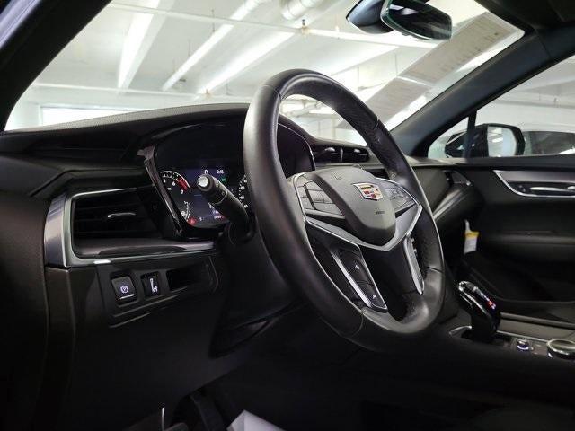 used 2022 Cadillac XT5 car, priced at $26,995
