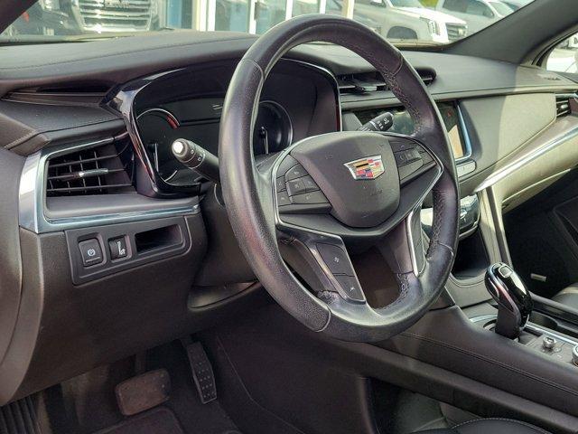 used 2021 Cadillac XT5 car, priced at $25,995