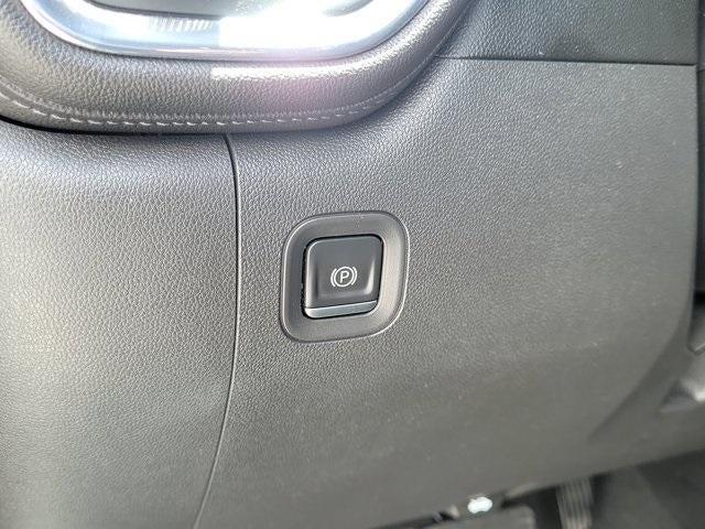 used 2021 GMC Sierra 1500 car, priced at $36,995