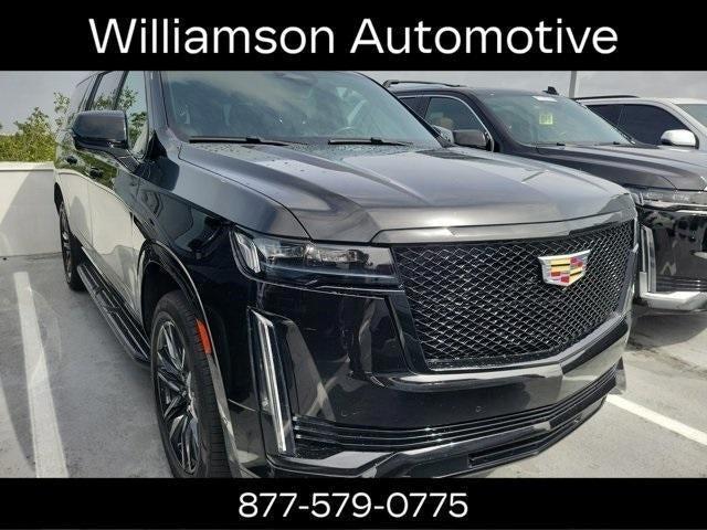 used 2021 Cadillac Escalade ESV car, priced at $67,895