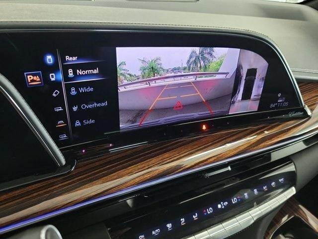 used 2021 Cadillac Escalade ESV car, priced at $57,595