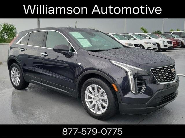 used 2022 Cadillac XT4 car, priced at $27,895