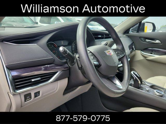 used 2022 Cadillac XT4 car, priced at $27,995