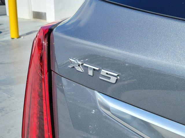 used 2022 Cadillac XT5 car, priced at $29,995