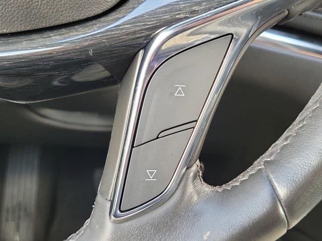 used 2022 Cadillac XT5 car, priced at $29,695