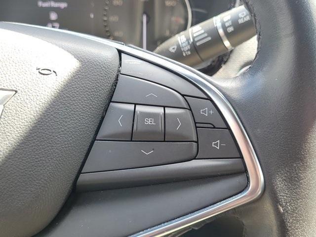 used 2023 Cadillac XT5 car, priced at $26,995