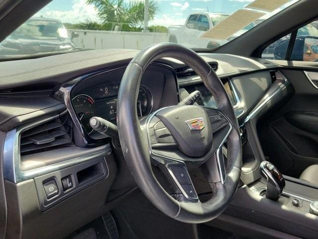 used 2023 Cadillac XT5 car, priced at $26,995