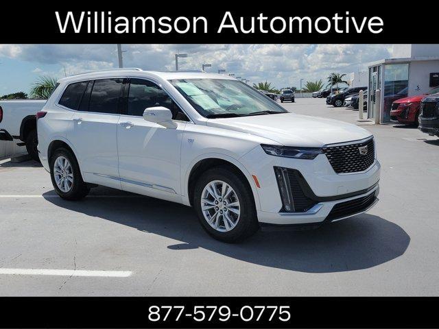 used 2022 Cadillac XT6 car, priced at $31,995