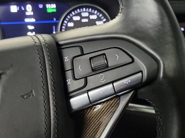 used 2022 Cadillac XT6 car, priced at $34,695
