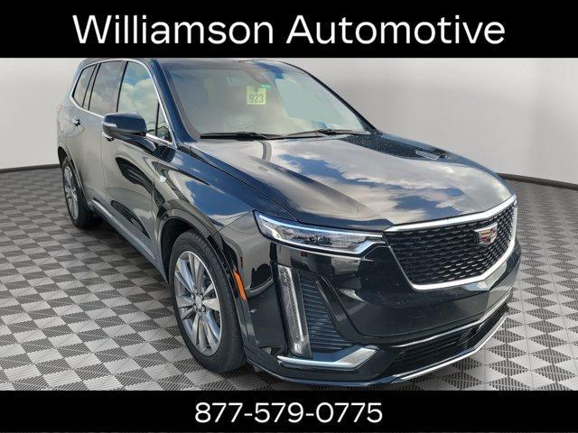 used 2022 Cadillac XT6 car, priced at $35,995