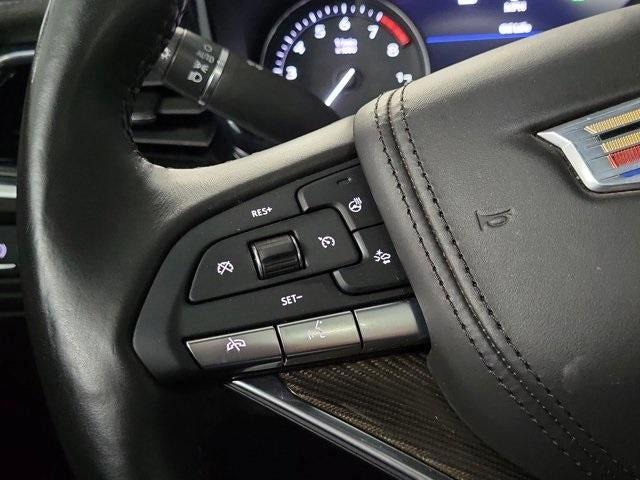 used 2022 Cadillac XT6 car, priced at $34,695