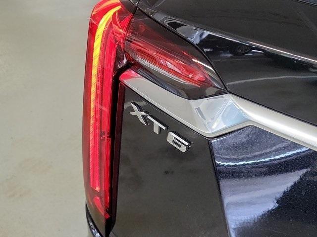 used 2022 Cadillac XT6 car, priced at $34,695