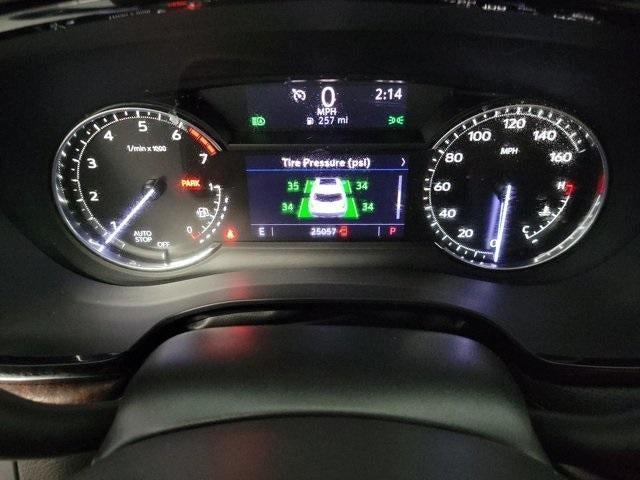 used 2022 Cadillac XT5 car, priced at $30,795