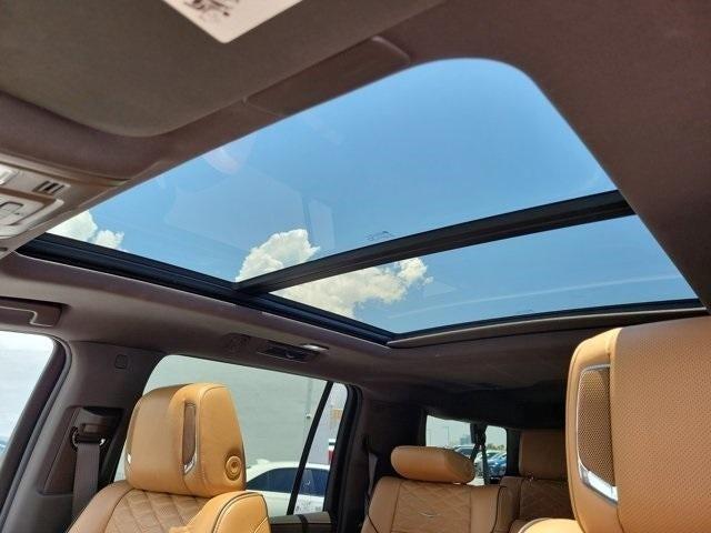 used 2022 Cadillac Escalade ESV car, priced at $66,995