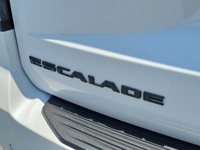 used 2022 Cadillac Escalade ESV car, priced at $66,995