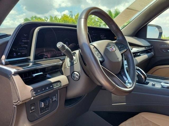 used 2022 Cadillac Escalade ESV car, priced at $66,995