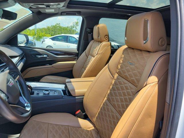 used 2022 Cadillac Escalade ESV car, priced at $66,995