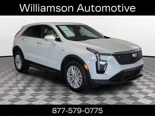 used 2024 Cadillac XT4 car, priced at $33,995