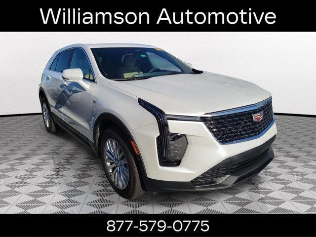 used 2024 Cadillac XT4 car, priced at $33,995