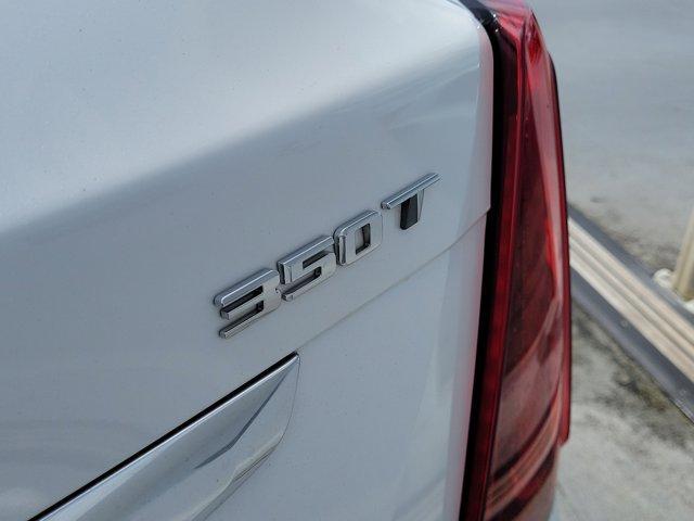 used 2022 Cadillac XT5 car, priced at $26,895