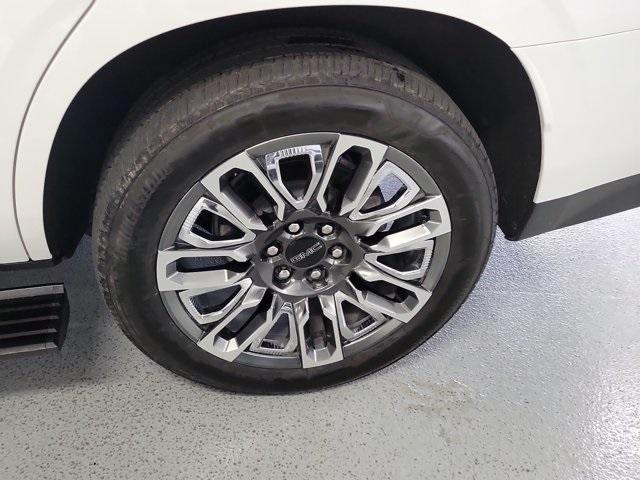 used 2024 GMC Yukon car, priced at $88,895
