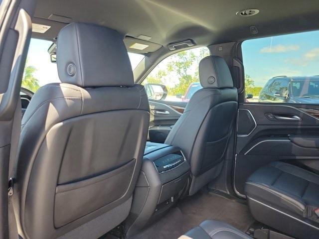 used 2022 Cadillac Escalade ESV car, priced at $67,795