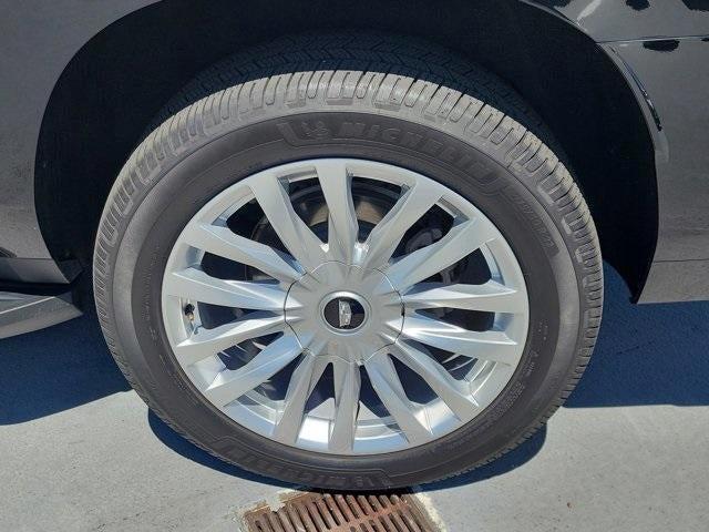 used 2022 Cadillac Escalade ESV car, priced at $67,795