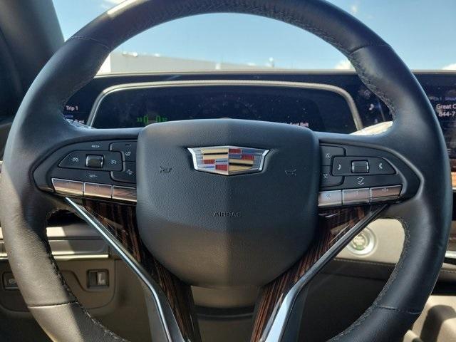 used 2022 Cadillac Escalade ESV car, priced at $67,795