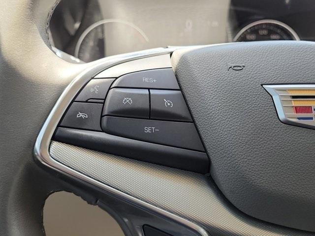 used 2021 Cadillac XT5 car, priced at $29,995