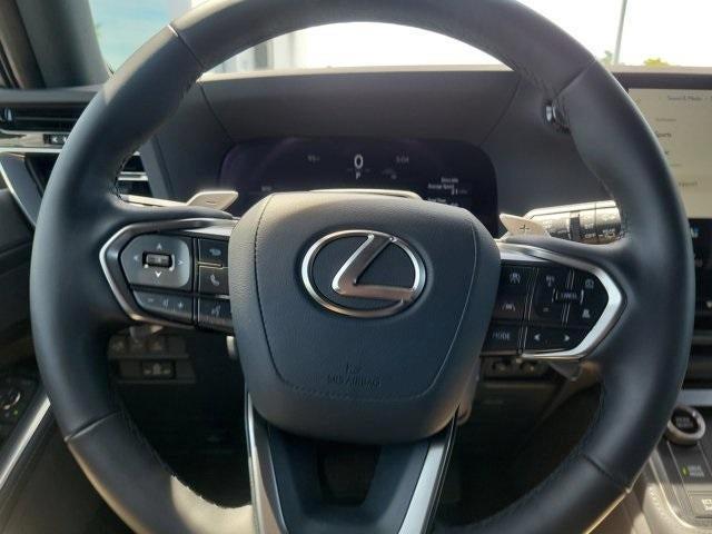 used 2025 Lexus GX 550 car, priced at $89,995