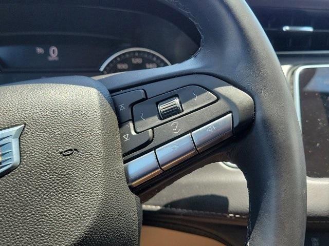 used 2023 Cadillac XT4 car, priced at $26,895