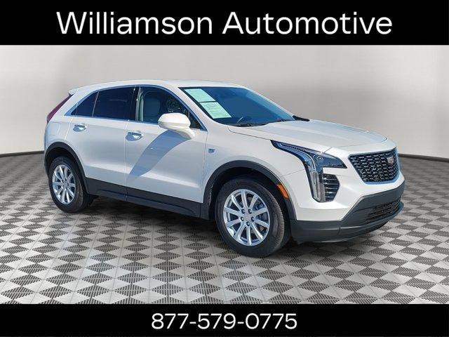 used 2022 Cadillac XT4 car, priced at $26,995