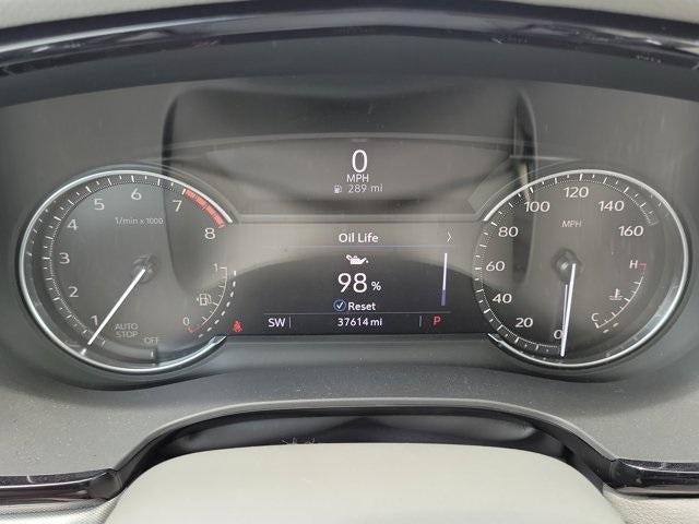 used 2022 Cadillac XT5 car, priced at $29,895