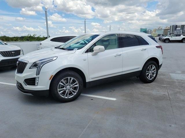 used 2022 Cadillac XT5 car, priced at $29,895