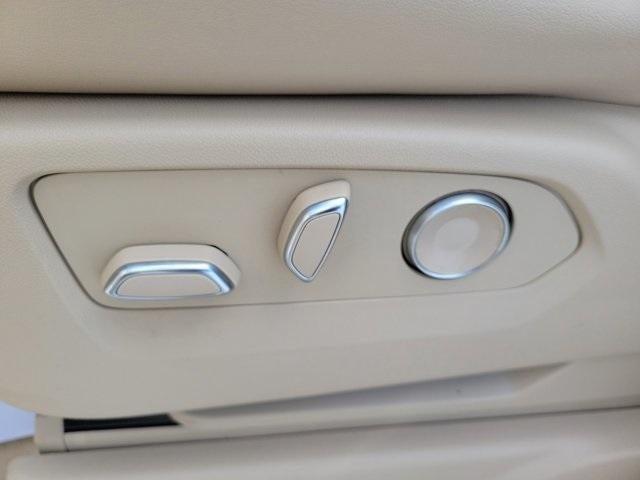 used 2024 Cadillac Escalade car, priced at $87,895