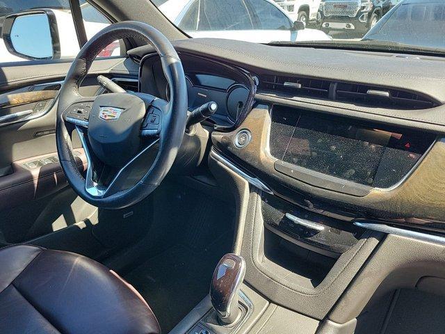 used 2022 Cadillac XT6 car, priced at $36,995