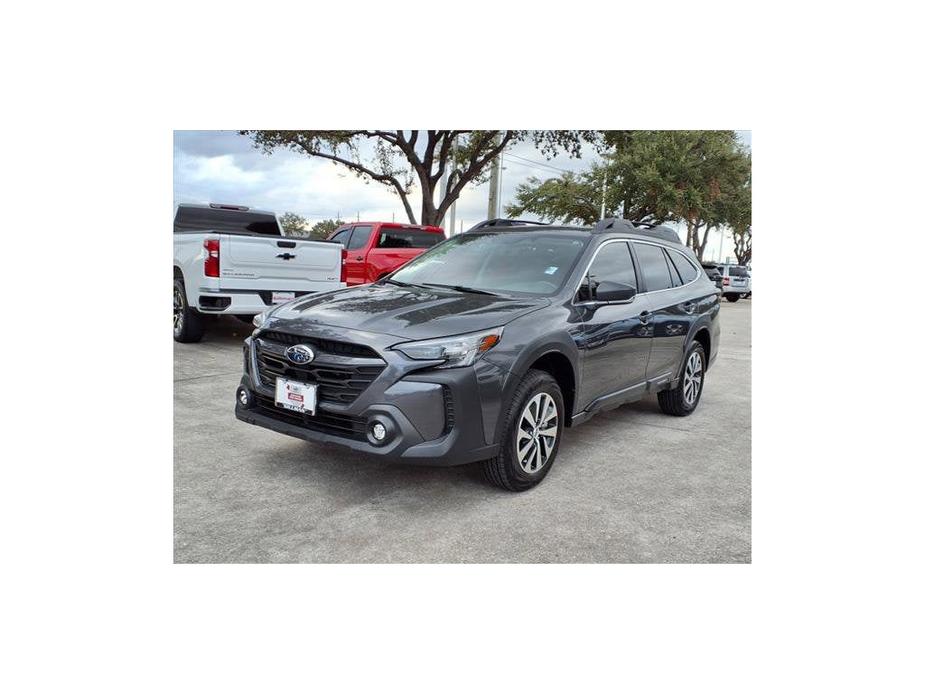 used 2025 Subaru Outback car, priced at $28,994