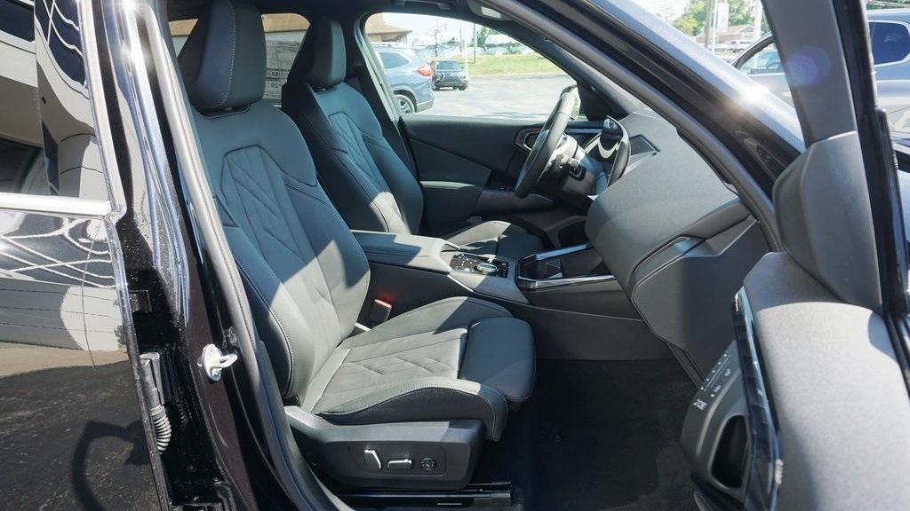 new 2025 BMW X3 car, priced at $55,175