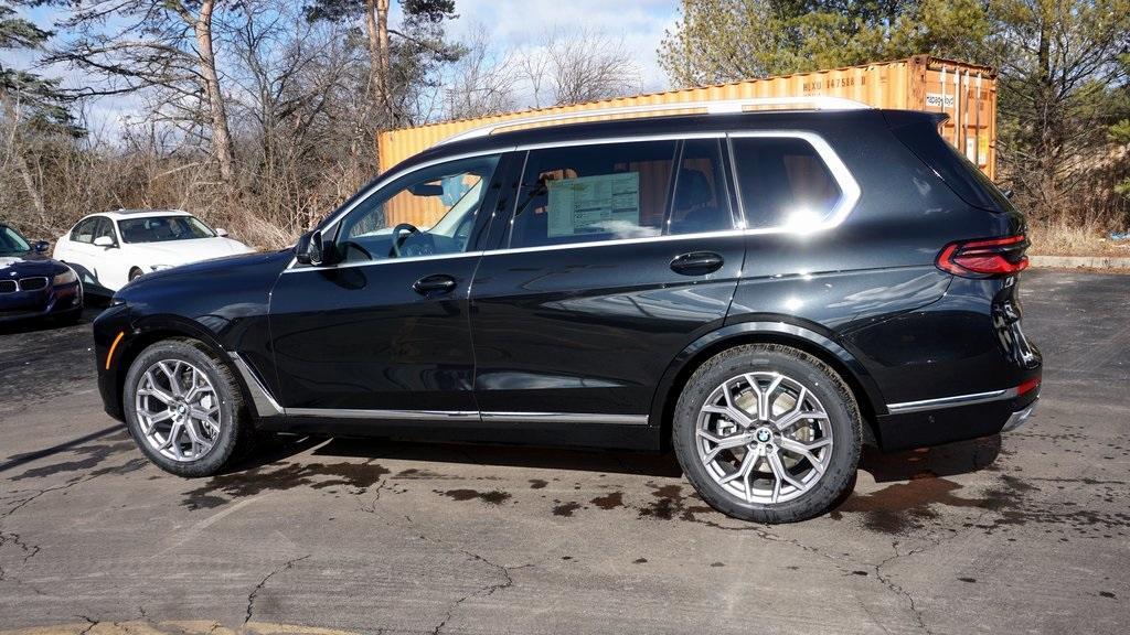 new 2025 BMW X7 car, priced at $94,265